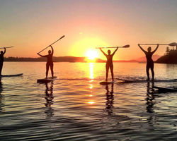 full moon paddle pic
